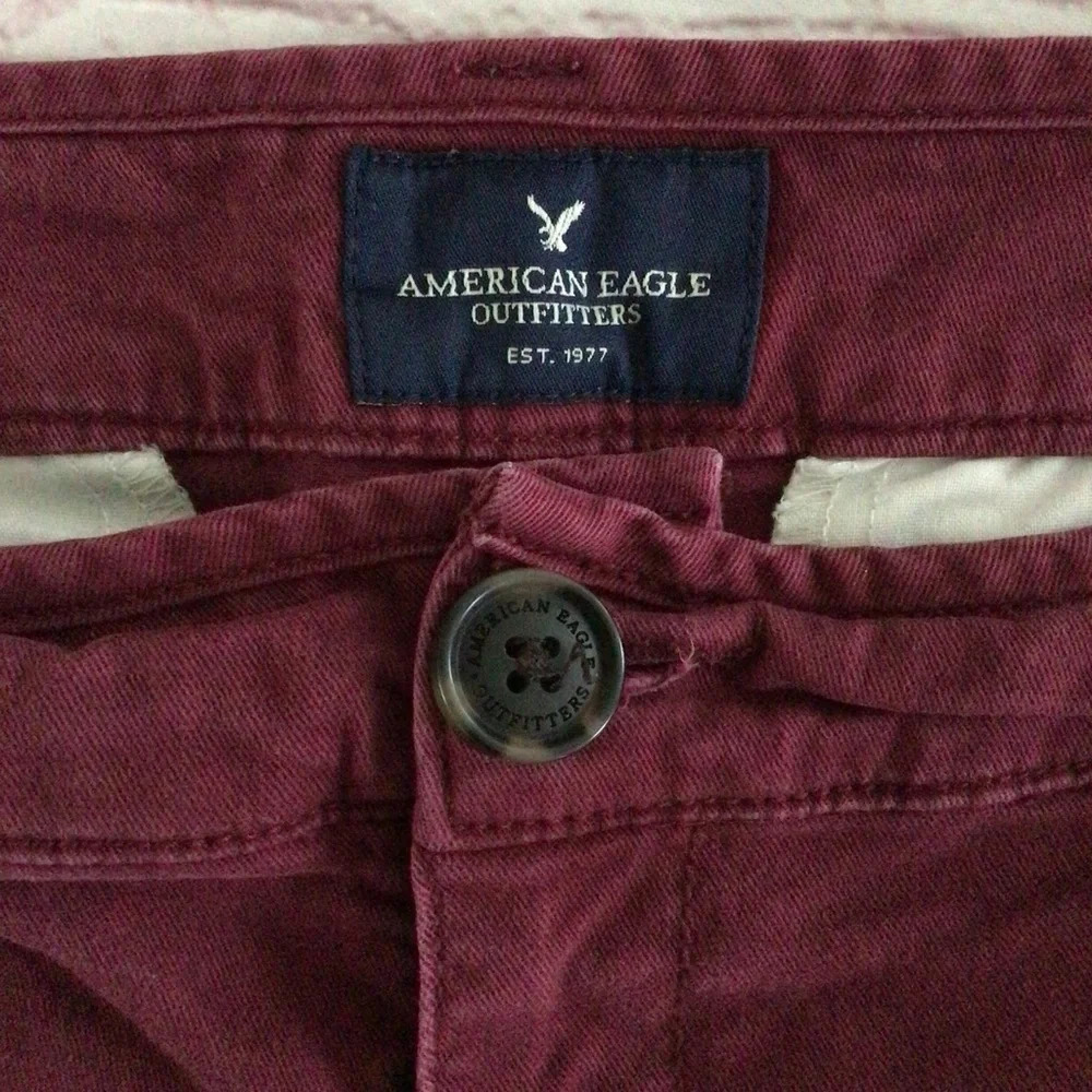 American Eagle Outfitters MIDI Shorts - Size 12 - Picture 4 of 5